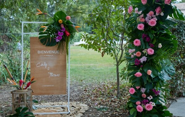 déco de mariage jungle